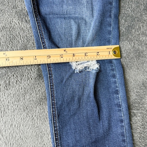 Kensie Effortless Ankle Mid Rise Distressed Blue Wash Skinny Jeans Size 6/28 - Picture 7 of 13
